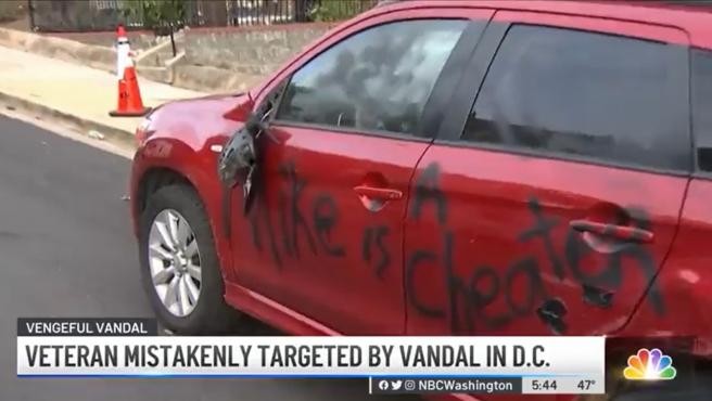 trata de vengarse de su pareja infiel destrozándole el coche, pero se equivocó de vehículo | Internacionales