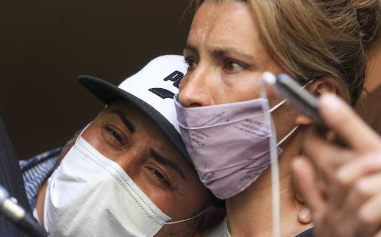 Entre lágrimas, los padres de Lucas contaron cómo se enteraron de la muerte de su hijo | Actualidad