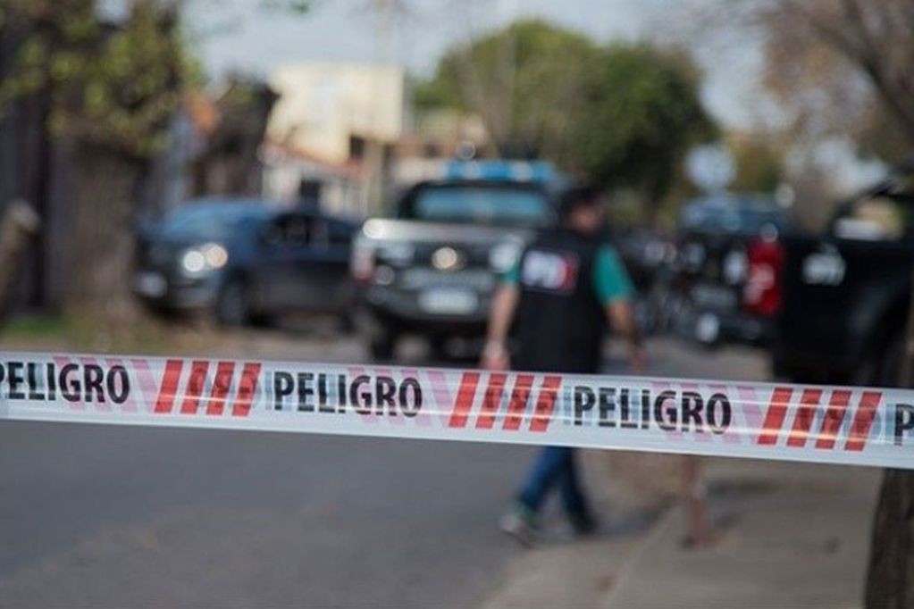 Encuentran degollado a un policía retirado en su casa de Rosario | Actualidad