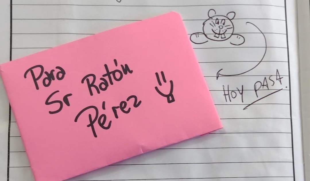 El tierno gesto de una maestra con una alumna que se le salió un diente en clases | Córdoba