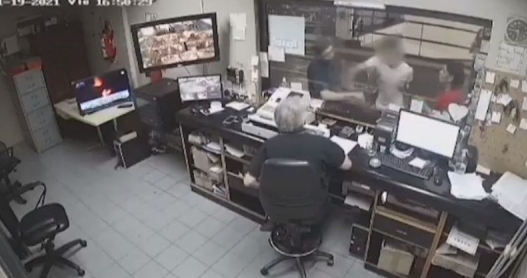 El playero golpeado por un menor abrió los ojos y articula palabras | Actualidad