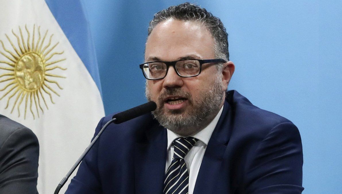 Kulfas: "Cuidar los pocos dólares de la economía es un acto de responsabilidad social" | Política y economía