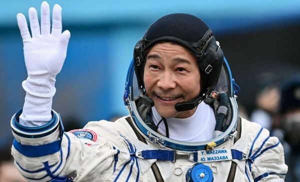 Rusia lleva a multimillonario japonés a la Estación Espacial Internacional | Internacionales