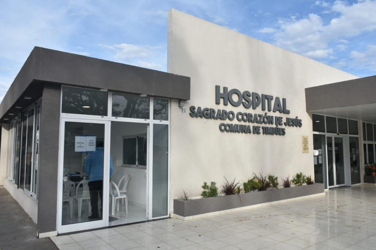 Violento sin límites: acuchilló a su novia y entró al hospital con el arma blanca | Actualidad