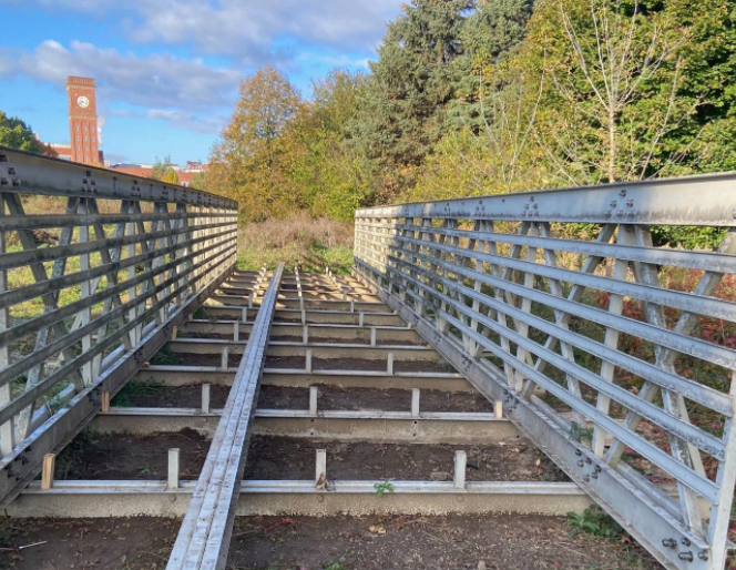 Acusan a un hombre de robarse un puente de 18 metros y lo meten preso | Internacionales