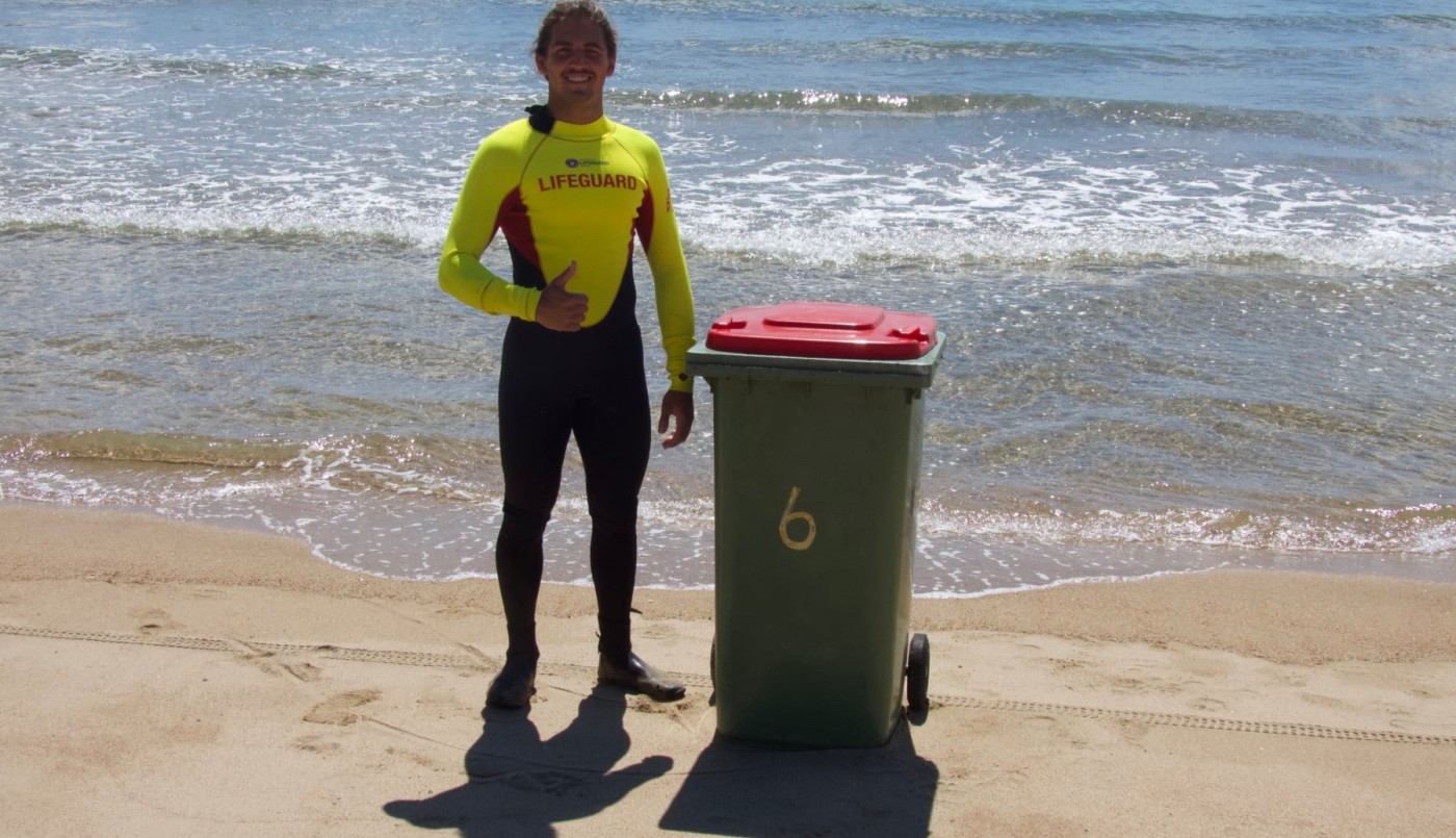 Un vecino le pidió que sacara su basura y él se lo tomó literal: la invitó a salir | Curiosidades