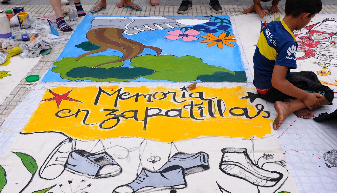 Sobrevivientes y familiares de víctimas de Cromañón marcharon a 17 años de la tragedia | Actualidad