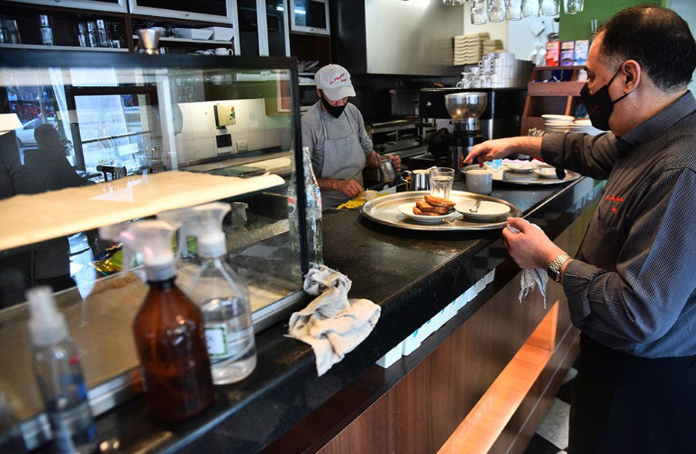 Entre positivos y contactos estrechos por Covid, es muy alto el ausentismo laboral | Córdoba