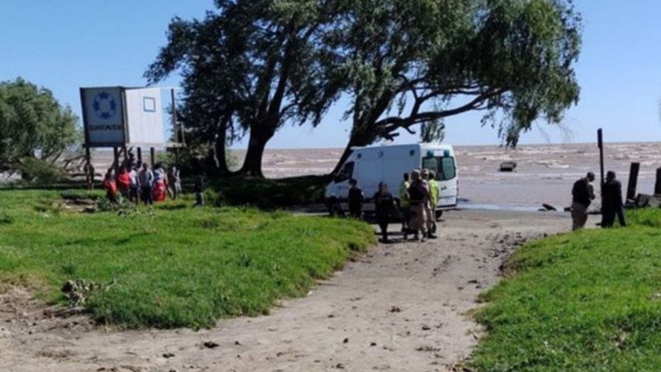 Un hombre murió ahogado en el Río de la Plata cuando intentaba rescatar a sus hijos | Actualidad