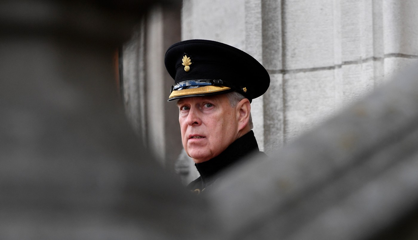 Escándalo en la realeza: el Príncipe Andrés renunció a sus honores militares tras ser acusado de agresión sexual | Internacionales