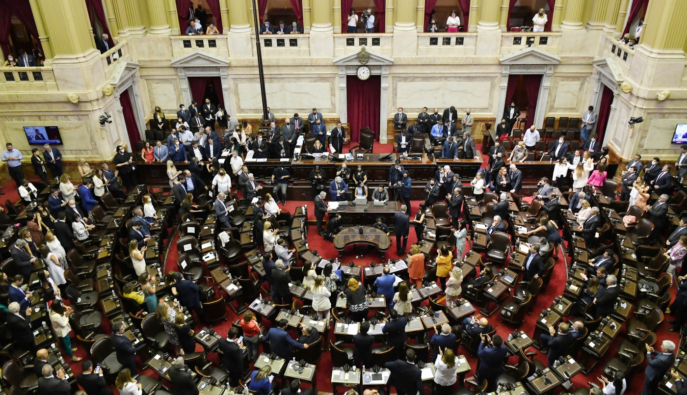 El Congreso adhirió a la iniciativa del Gobierno y dispuso trabajo remoto por dos días para su personal | Política y economía