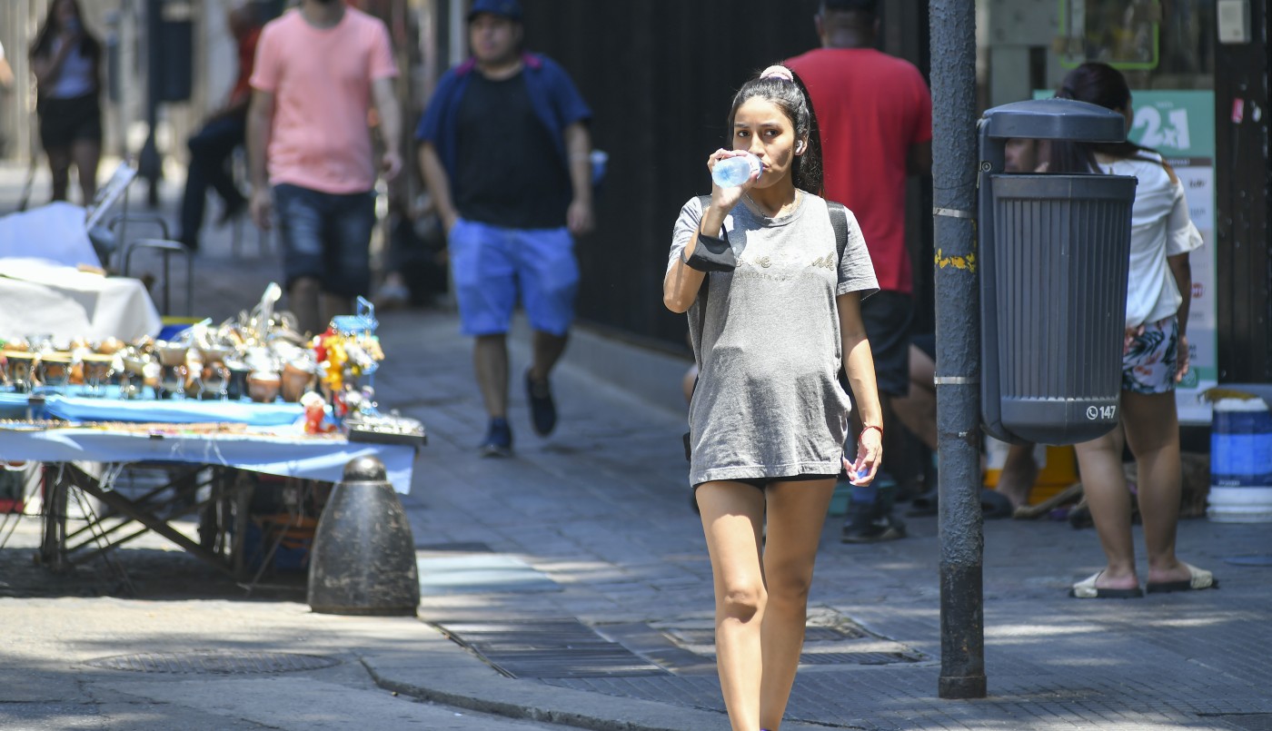 Una nueva jornada agobiante: en ocho provincias se superaron los 40 grados | Actualidad
