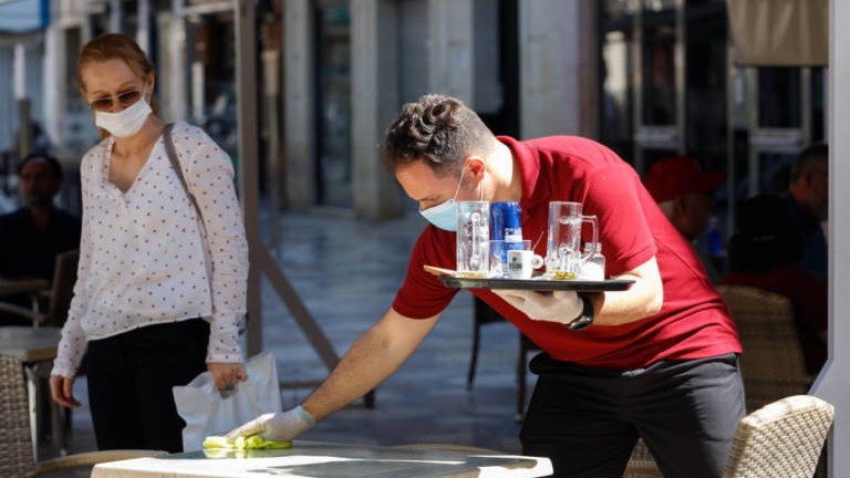 Turismo y gastronomía fueron incluidos en el nuevo protocolo de contactos estrechos | Córdoba