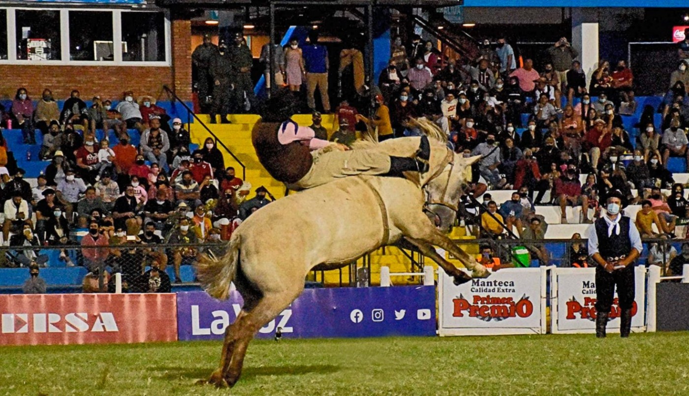 La Pampa se consagró en el torneo de jineteada de Jesús María | Córdoba