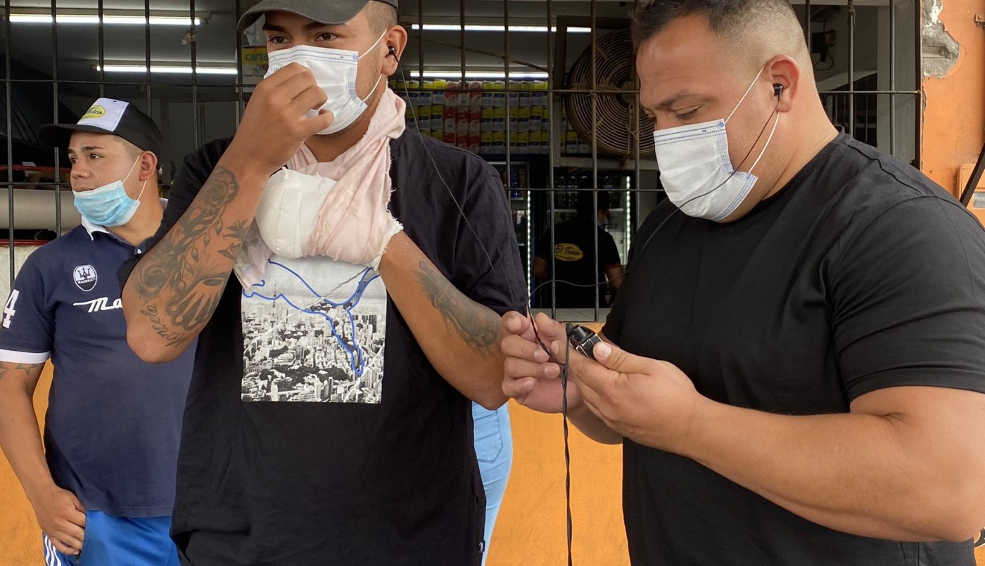 Luego de que un cadete perdiera 4 dedos en un robo, el dueño del local eliminó el servicio para proteger a sus empleados | Actualidad