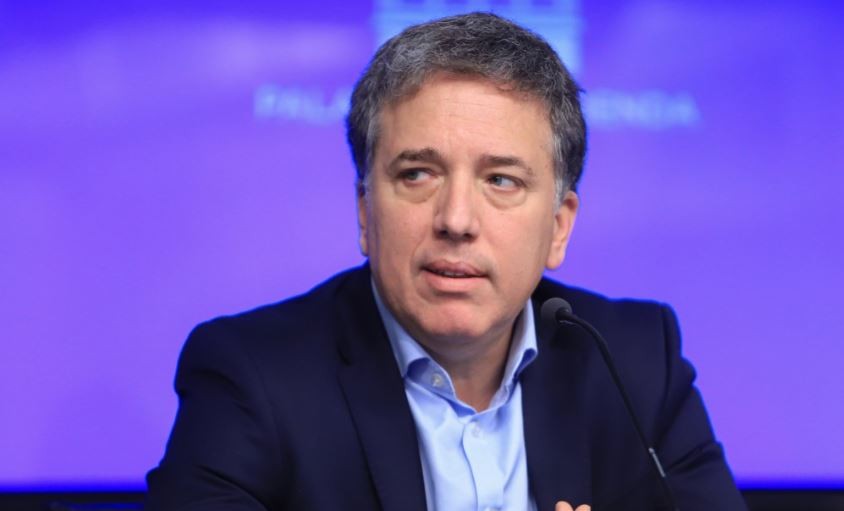 Nicolás Dujovne dijo que no se arrepiente de haber acudido al FMI y negó una fuga de capitales | Política y economía