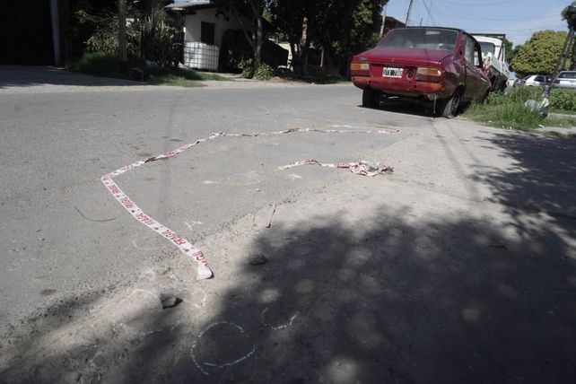 Asesinan a balazos a un adolescente de 15 años en la puerta de una casa de Rosario | Actualidad