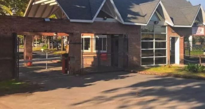 Un grupo comando copó un country y desvalijó a dos familias | Actualidad