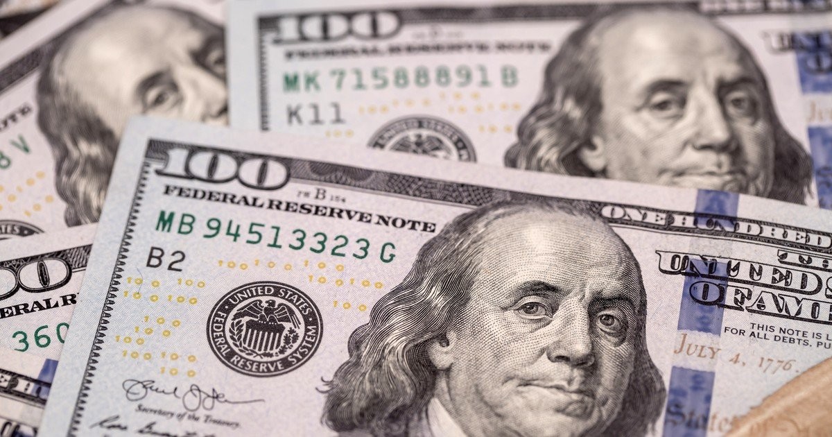 El dólar blue llega a su menor valor en un mes | Política y economía