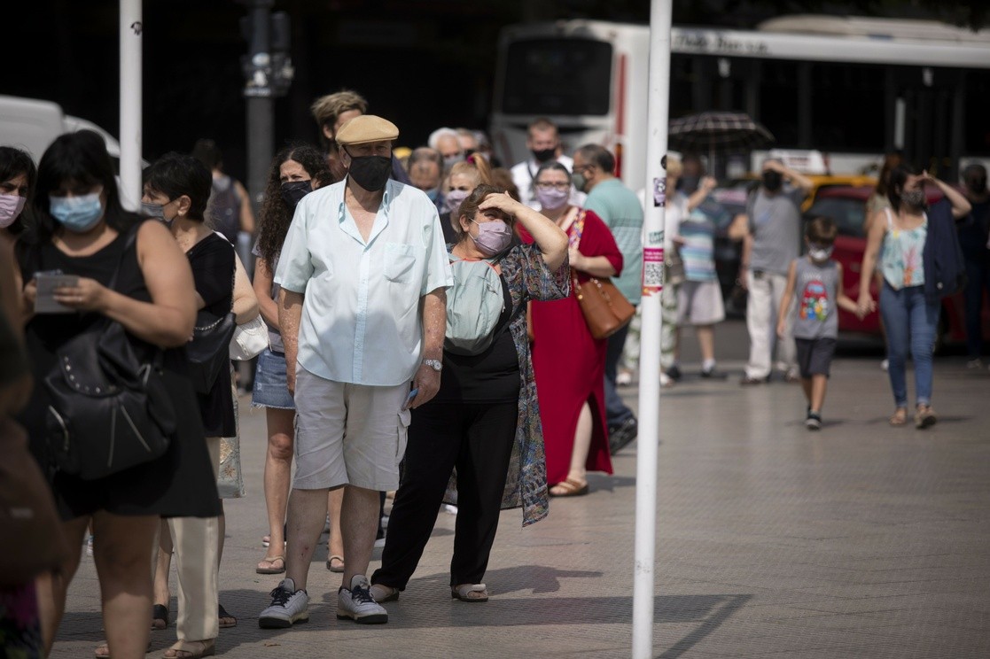 Reportan 4.450 contagios y 93 fallecidos en las últimas 24 horas | Actualidad