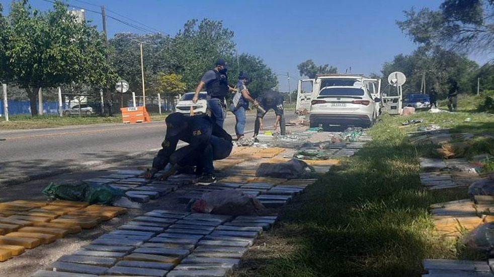 Drogas: secuestran 1500 kg, integrantes de la barra brava de Talleres involucrados | Córdoba