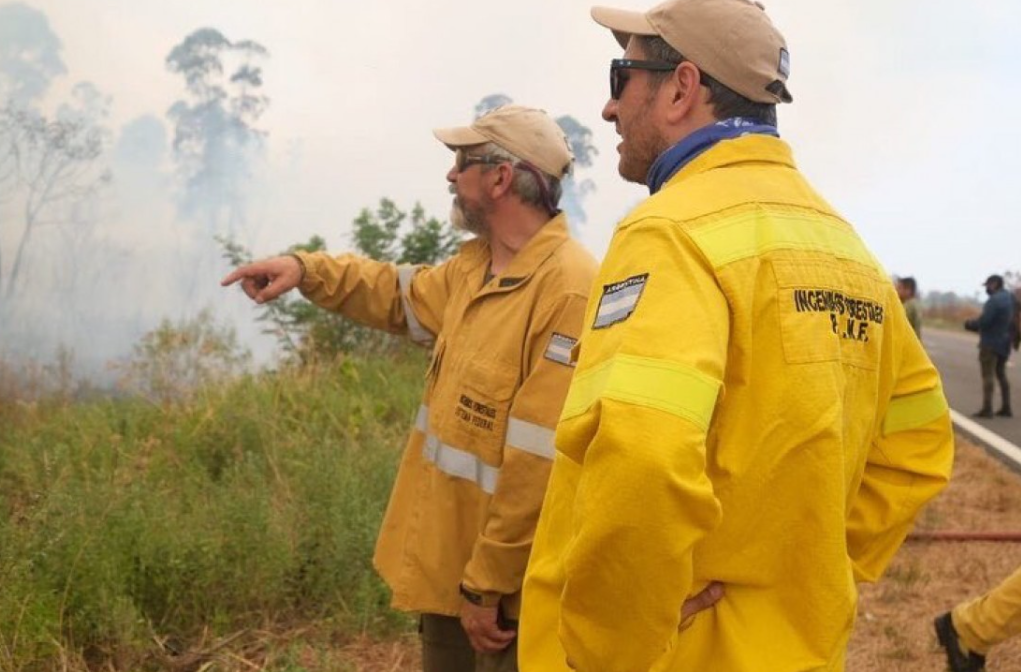 Denunciaron a Cabandié por los incendios que arrasan en Corrientes | Política y economía