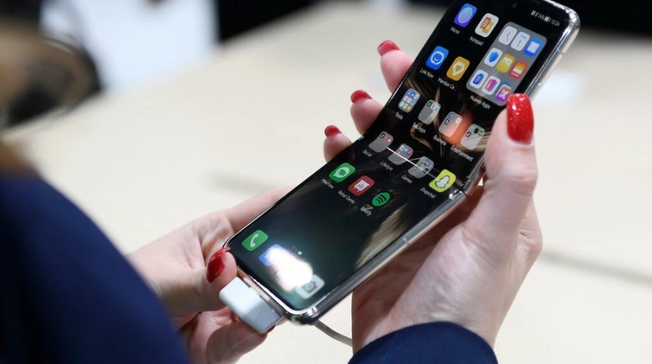 Nostalgia: los teléfonos plegables vuelven con fuerza | Curiosidades