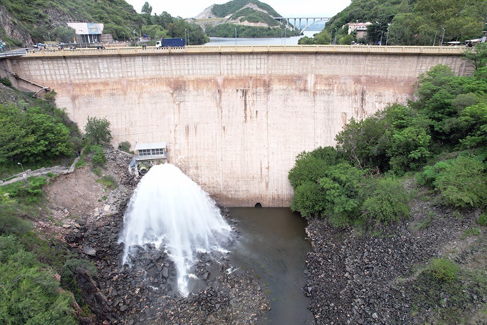 Por el pronóstico de lluvias abrieron las válvulas del Dique San Roque | Córdoba