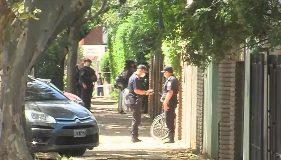 Le dictaron la exclusión del hogar y tomó de rehén a dos empleados judiciales | Actualidad