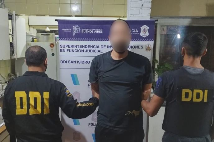 Otro detenido por el ataque contra el despacho de Cristina Kirchner: es un militante del movimiento Teresa Rodríguez | Política y economía