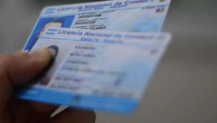 Rosario: le suspendieron la licencia de conducir a un hombre que debe más de $400 mil por la cuota alimentaria de su hija | Actualidad