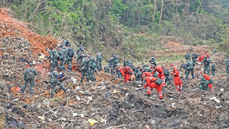 Confirmaron la muerte de los 132 ocupantes del Boeing que se estrelló en el sur de China | Internacionales
