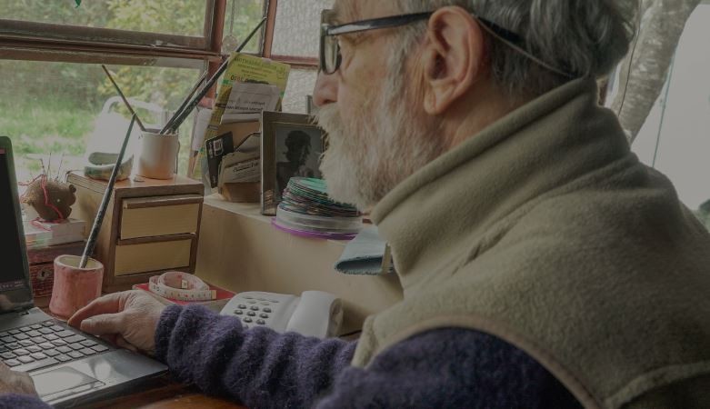 Cursos gratuitos para adultos mayores en diferentes Universidades Nacionales | Actualidad