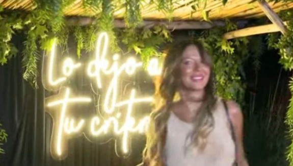 Karina Jelinek habló de la posibilidad de ser madre: "Ya viene, está en camino" | Espectáculos