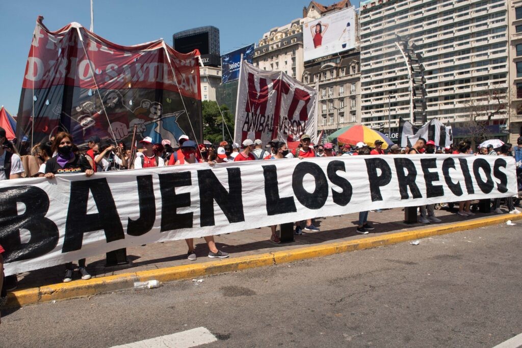 Organizaciones sociales se movilizan en contra de los aumentos de precios de los alimentos | Actualidad