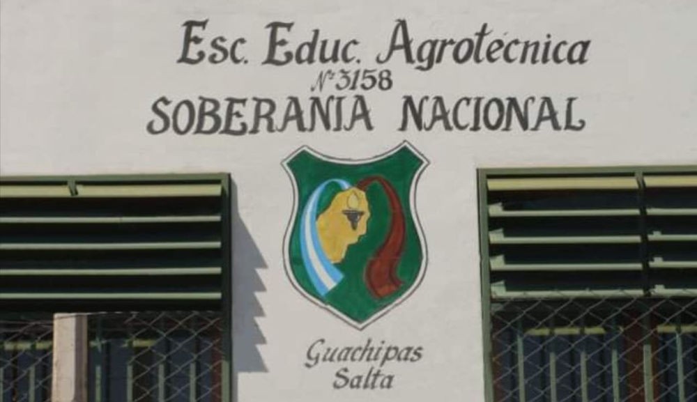 Seis jóvenes violaron a un compañero con retraso madurativo en el baño del colegio | Actualidad