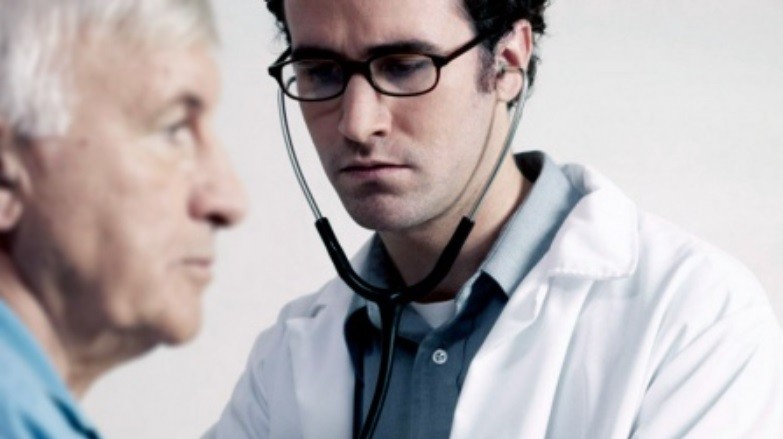 Las empresas de medicina prepaga no podrán aumentar las cuotas por edad de sus afiliados | Actualidad