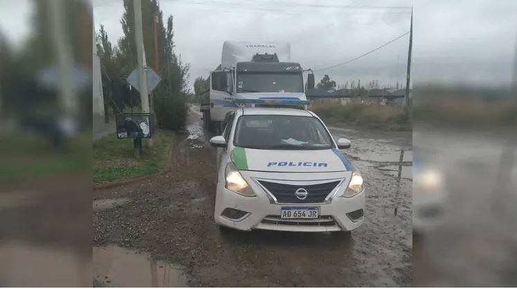 Piden suspender la licencia de conducir a intendente rionegrino que atacó a un colectivo | Actualidad