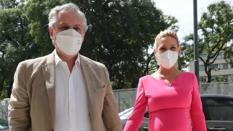 El Presidente suspendió su actividad oficial por el nacimiento de su hijo | Política y economía