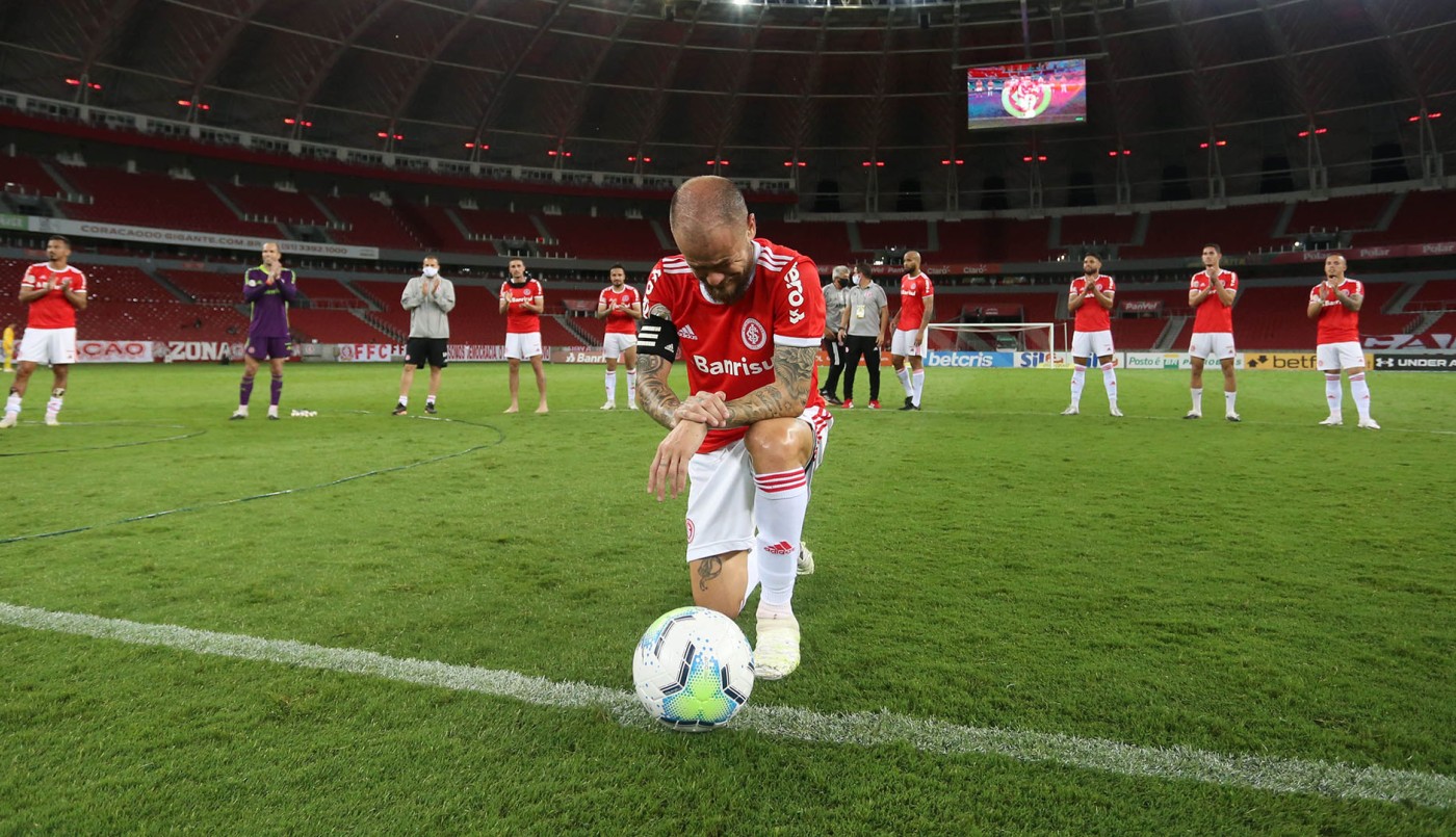 "Me hubiera gustado jugar en ...": tras retirarse, Andrés D'Alessandro confesó de qué club es hincha | Deportes