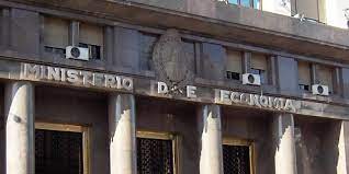 La recaudación de abril fue de $1.3 billones y creció 64% | Política y economía