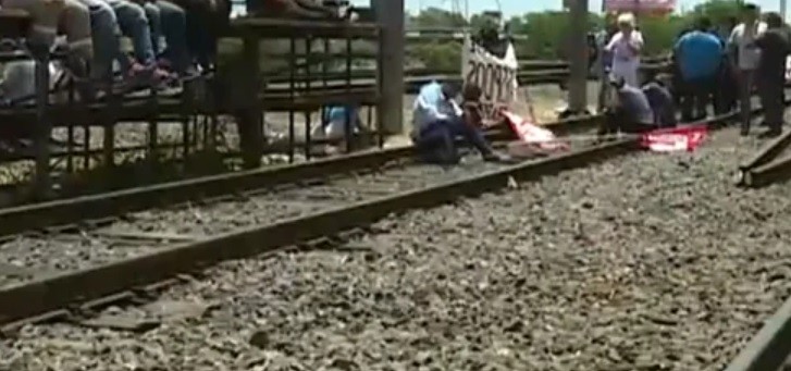 Cortaron las vías cinco veces y los sobreseyeron por "jerarquía superior" del "derecho de protesta" | Actualidad