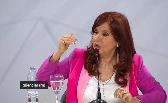 Cristina, en medio de la interna: "Hay trabajadores en relación de dependencia pobres en Argentina" | Política y economía