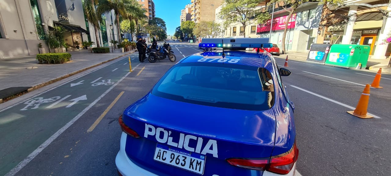 Robaron un auto con dos niños a bordo | Córdoba