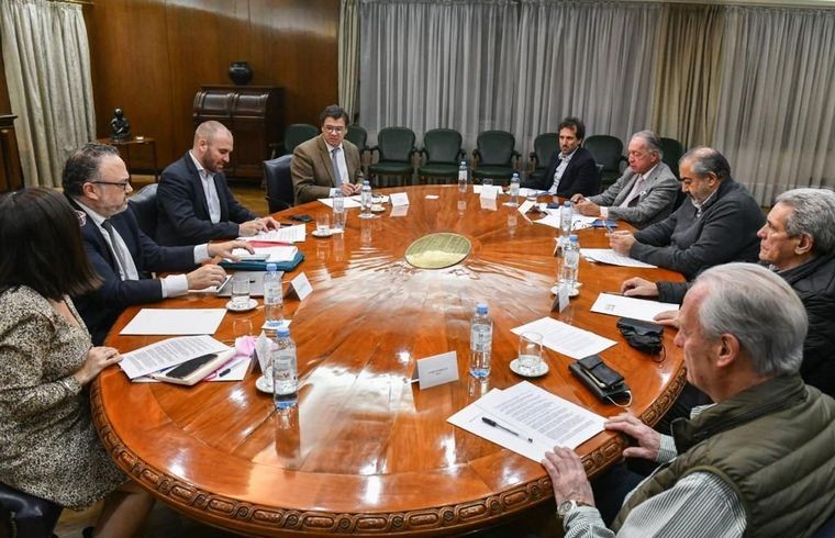 Adelantan subas de salario mínimo con una resolución del Ministerio de Trabajo | Política y economía