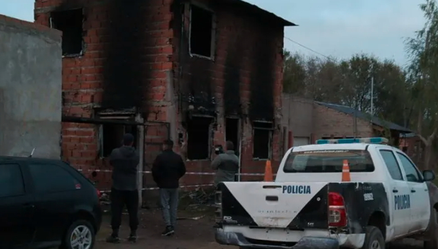 Antes de morir, una mujer tiró por la ventana a su bebé y lo salvó de un incendio | Actualidad