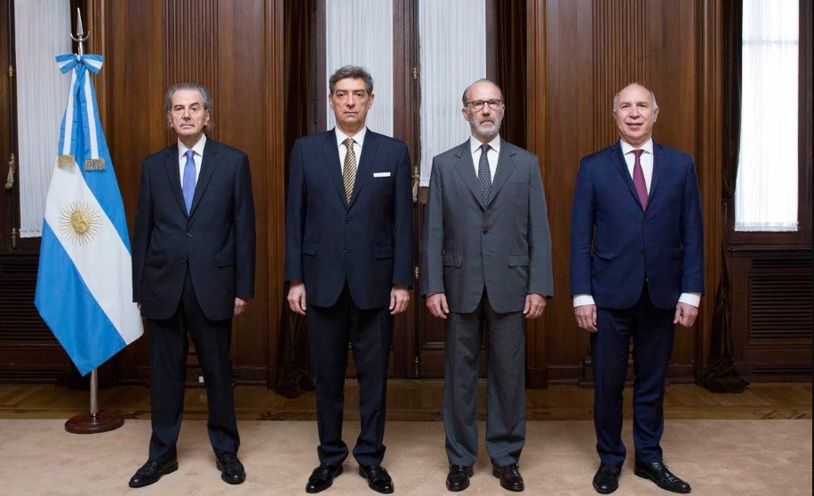 Proyecto de 16 gobernadores para reformar la Corte Suprema: "Más moderna, eficaz y federal" | Política y economía