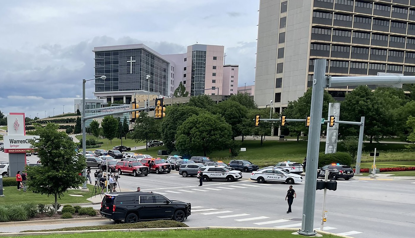 Al menos cuatro muertos y varios heridos en un tiroteo en un hospital en Oklahoma | Internacionales