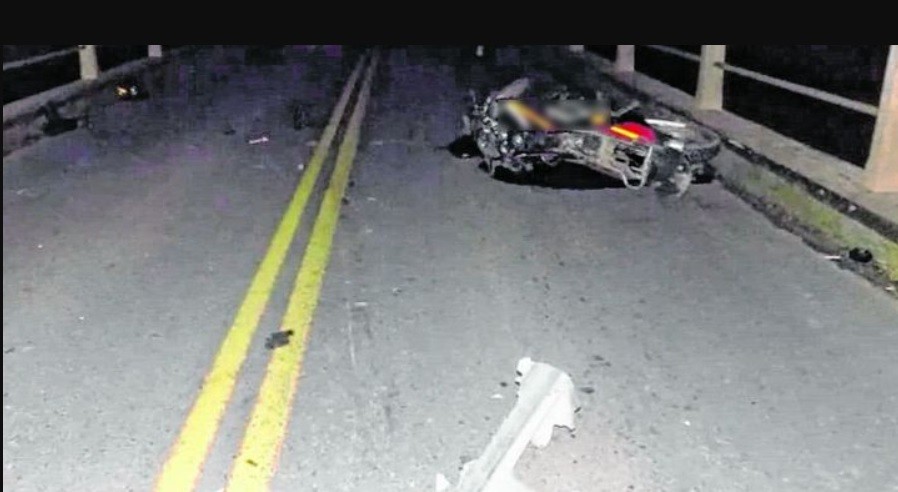 Choque: murió una nena de 9 años que viajaba en moto con su hermana de 14 | Actualidad
