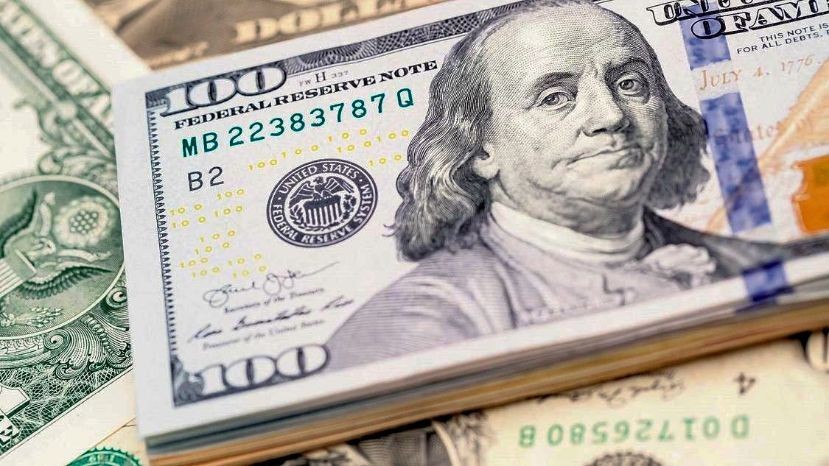 El dólar blue saltó ocho pesos y alcanzó un nuevo récord | Política y economía